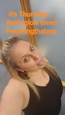 OnlyFans cuenta thickthighs_and_blueeyes avatar 1