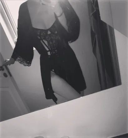 OnlyFans cuenta rose_in_lingeri header 2